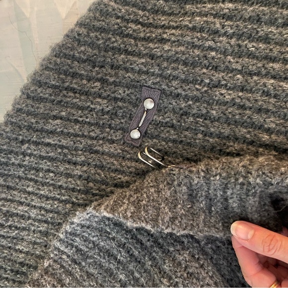 ALL SAINTS long sleeveless vest - Picture 3 of 4